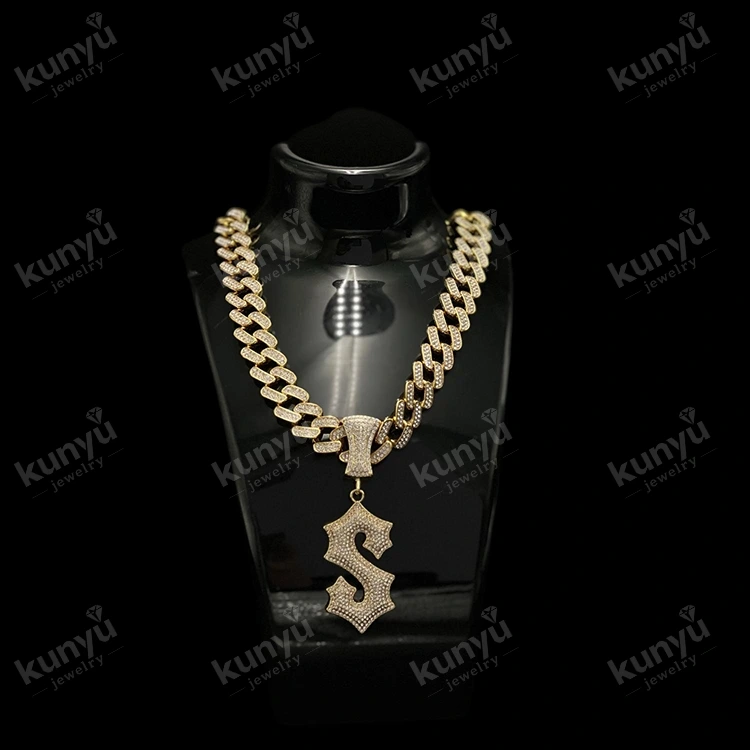 Hip Hop Charm ဆွဲသီး